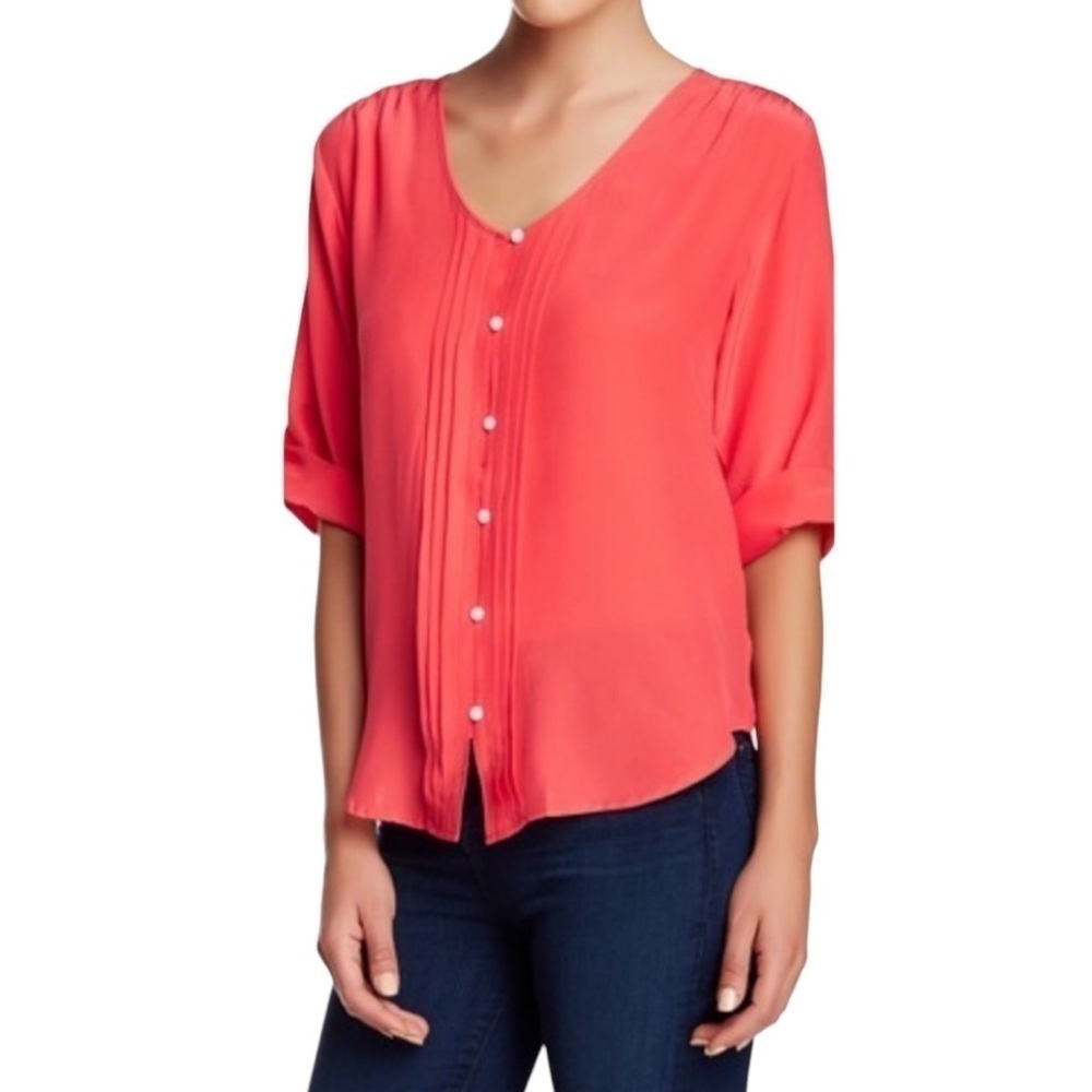 Yumi Kim Lizzie Stylish Pink V-Neck Pintuck Button Front timeless Silk Blouse
